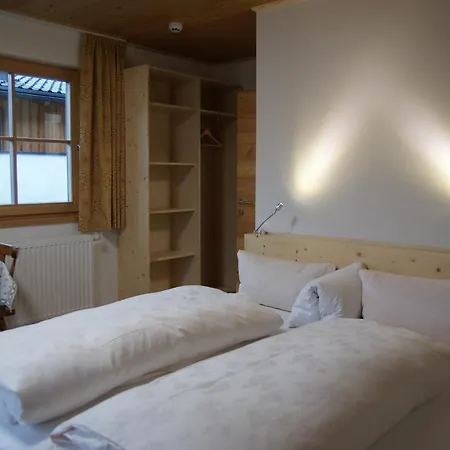 Vendégház Gaestehaus Obererlacher 3*