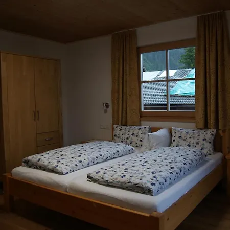 Vendégház Gaestehaus Obererlacher 3*