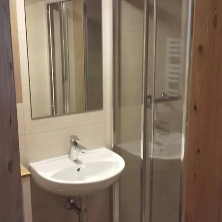 Gaestehaus Obererlacher Guest house 3*