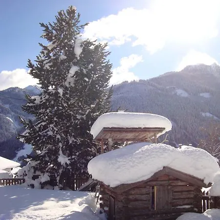 Gaestehaus Obererlacher Obertilliach