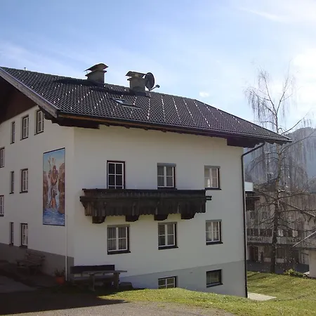 Gaestehaus Obererlacher Obertilliach