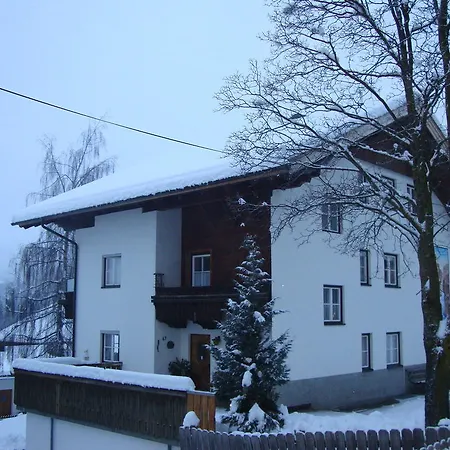 Affittacamere Gaestehaus Obererlacher Obertilliach